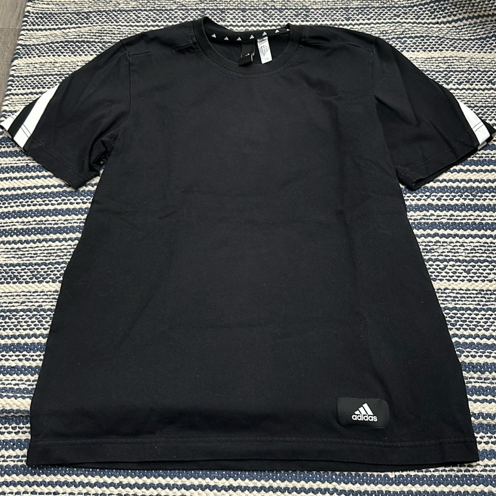 Adidas Future Icons E Stripes Tee